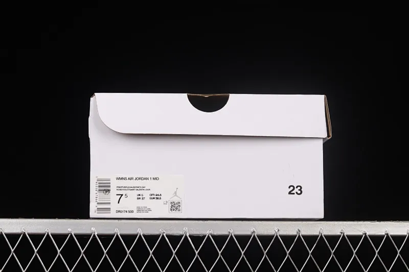 All categories Air Jordan Jordan series basketball shoes Air Jordan 1 Mid Z version Air Jordan 1 Mid "Valentine’s Day" AJ1 Joe 1 Valentine’s Day Chinese basketball shoes DR0174-500